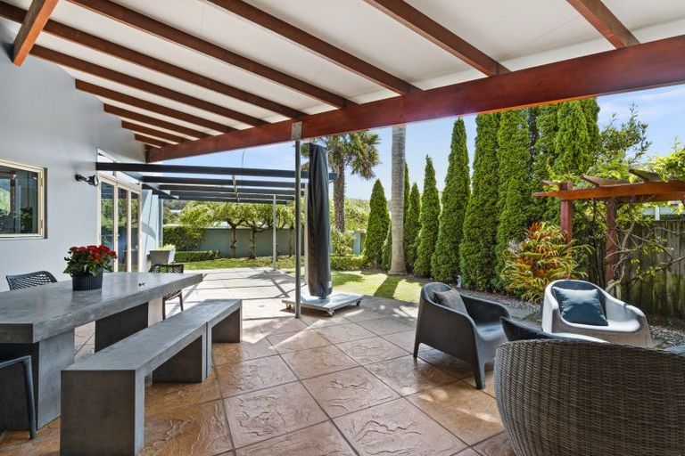 Photo of property in 207 Avenue Road, Greenmeadows, Napier, 4112