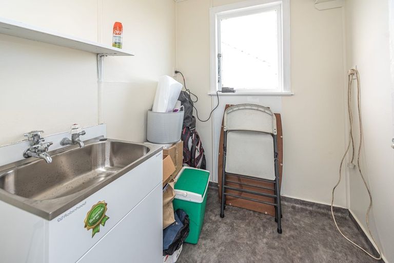 Photo of property in 46 Kowhai Street, Castlecliff, Whanganui, 4501