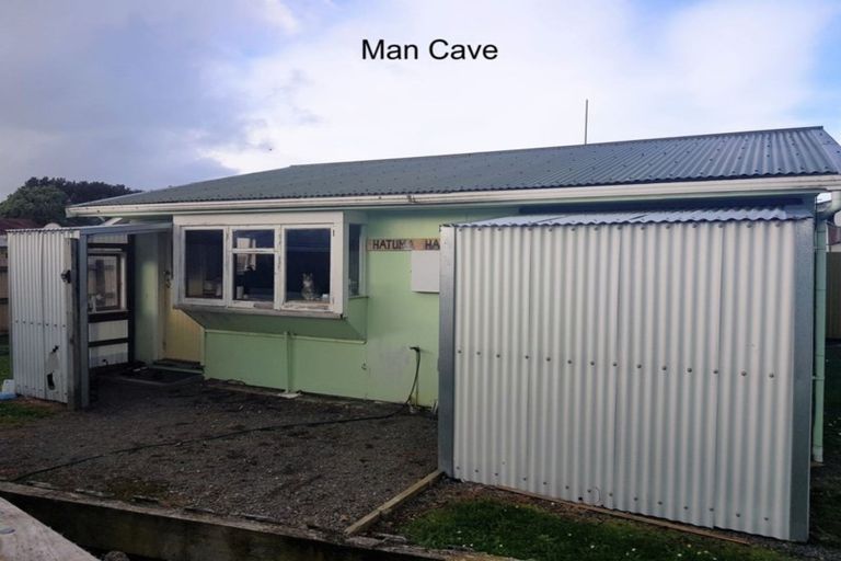 Photo of property in 30 Thyra Street, Dannevirke, 4930