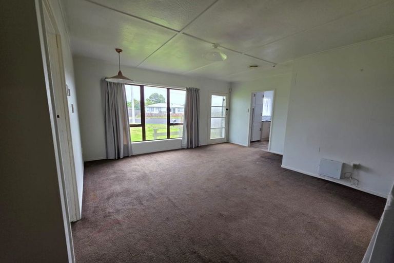 Photo of property in 17 Miami Street, Mangere East, Auckland, 2024
