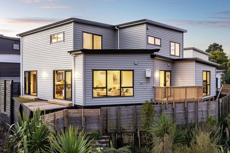 Photo of property in 8 Libby Lane, Howick, Auckland, 2010