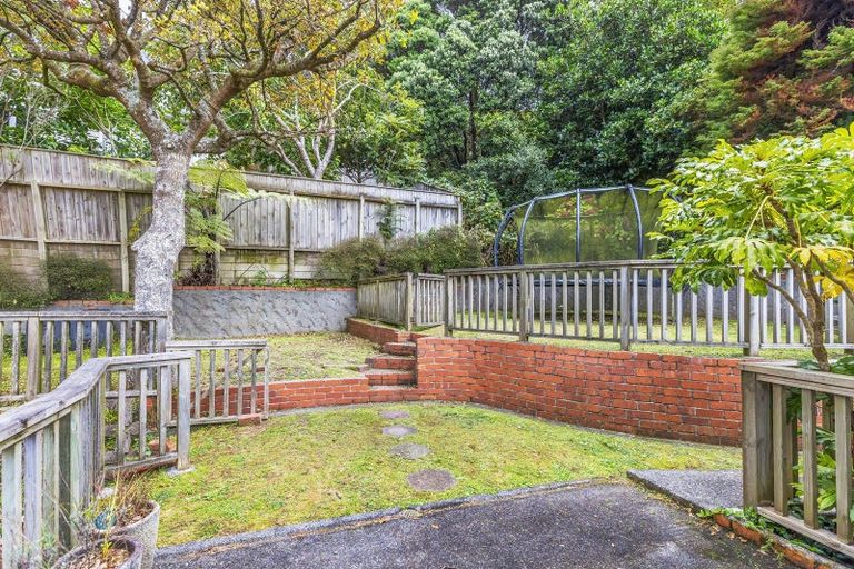 Photo of property in 47 Thurleigh Grove, Karori, Wellington, 6012