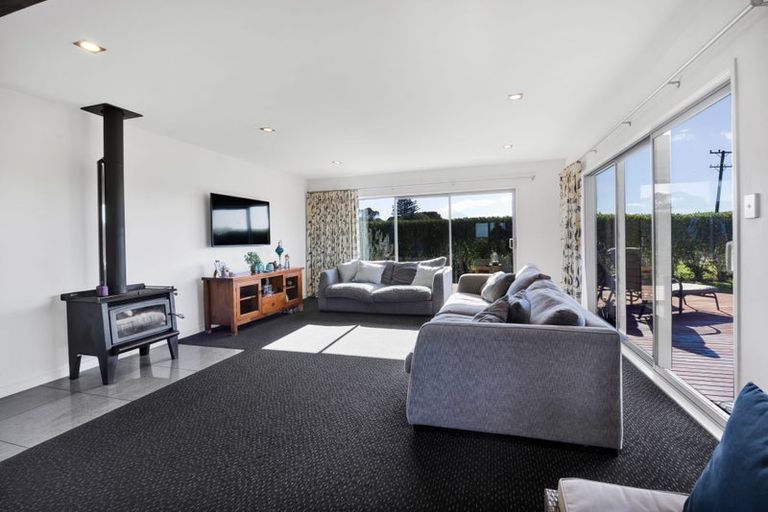 Photo of property in 141 Scott Road, Okaiawa, Hawera, 4671