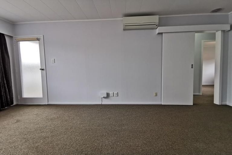 Photo of property in 7f3 Davies Street, Tawa, Wellington, 5028