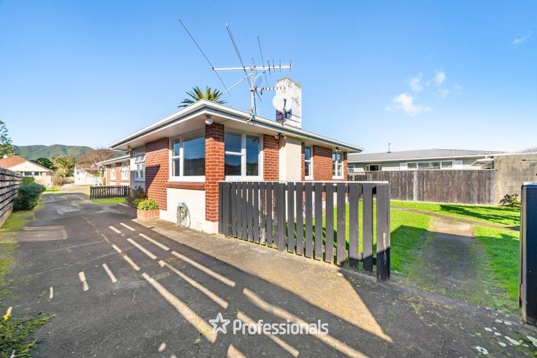 Photo of property in 83 Wai-iti Crescent, Woburn, Lower Hutt, 5010