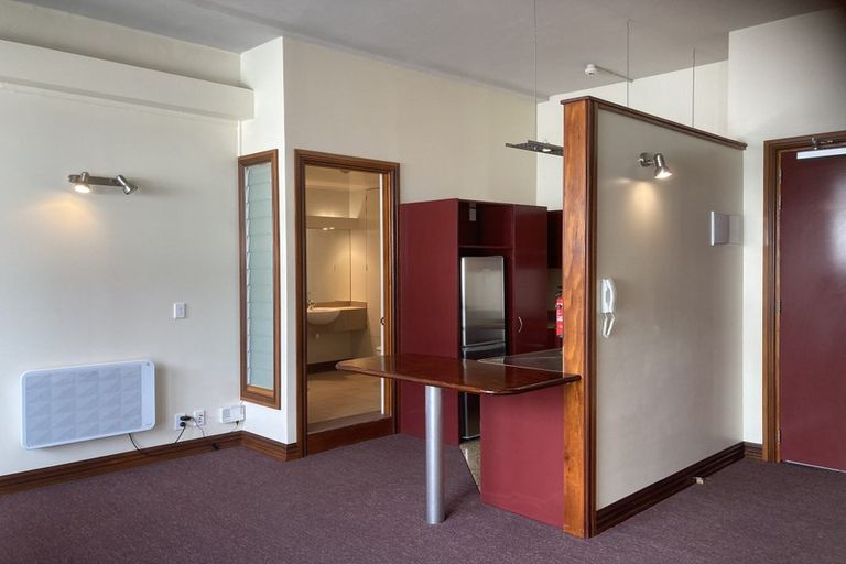 Photo of property in Pirie Street Townhouses, 28/35u Pirie Street, Mount Victoria, Wellington, 6011