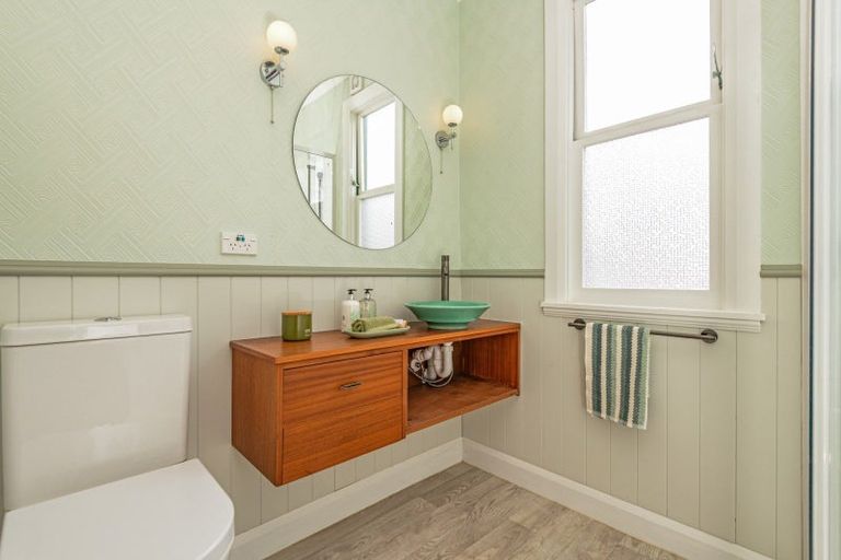 Photo of property in 8 Cuba Street, Takaro, Palmerston North, 4412