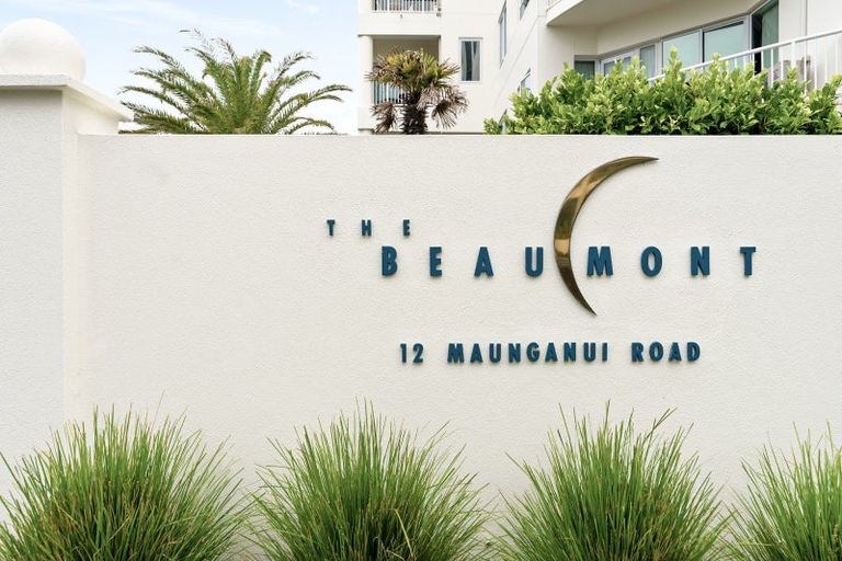 Photo of property in 12 Maunganui Road, Mount Maunganui, 3116
