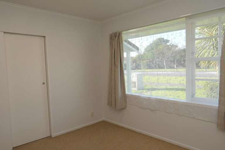 Photo of property in 2 Koromiko Road, Waikanae, 5036