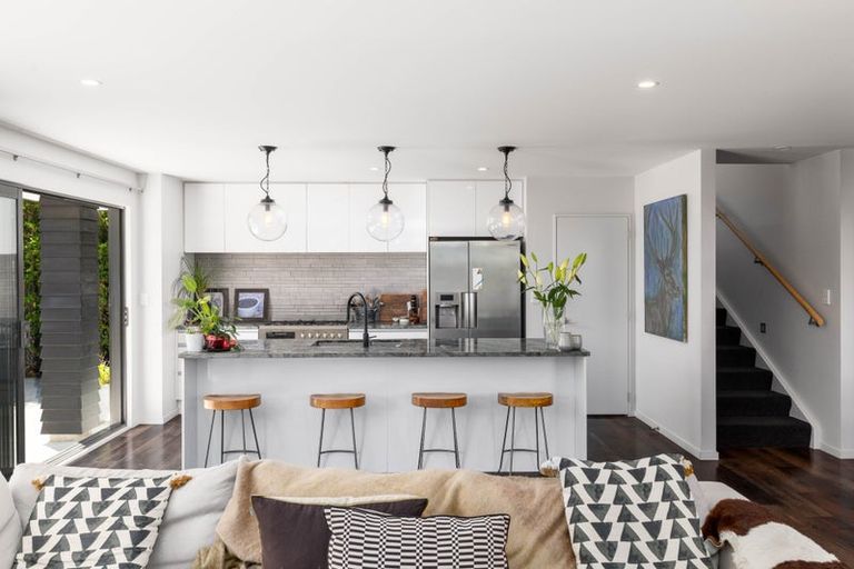 Photo of property in 95b Edgeware Road, St Albans, Christchurch, 8014