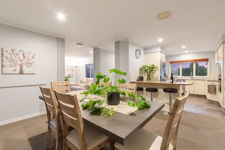 Photo of property in 4 Kestrel Avenue, Welcome Bay, Tauranga, 3112