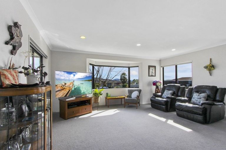 Photo of property in 19 Elmbridge Place, Owhata, Rotorua, 3010