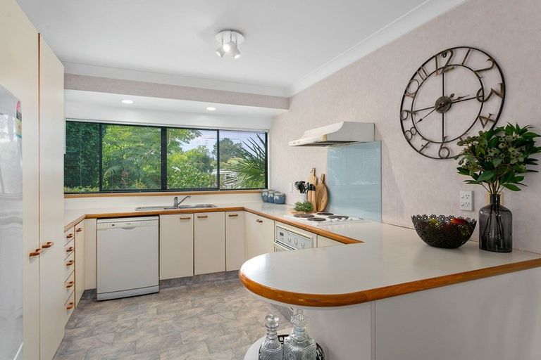 Photo of property in 12 Hall Street, Cambridge, 3434