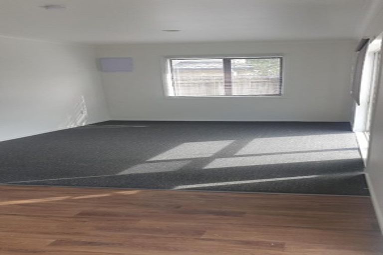 Photo of property in 8 Hill Road, Papatoetoe, Auckland, 2025