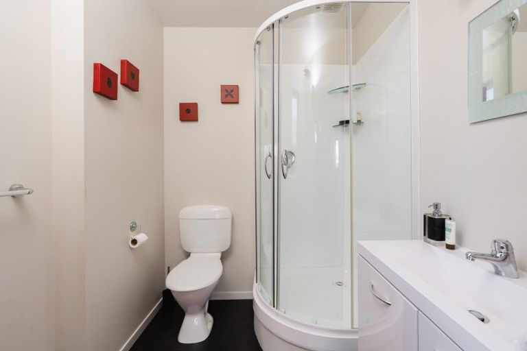 Photo of property in 59 Isadore Road, Saint Clair, Dunedin, 9012