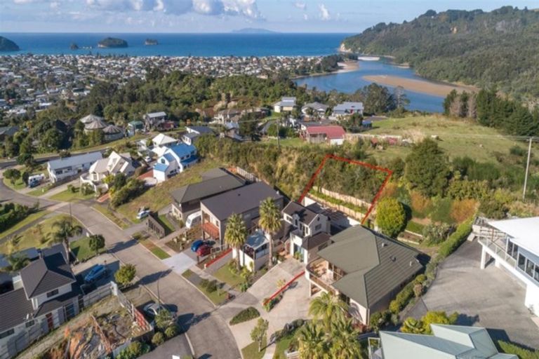 Photo of property in 115 Pacific View Drive, Whangamata, 3620