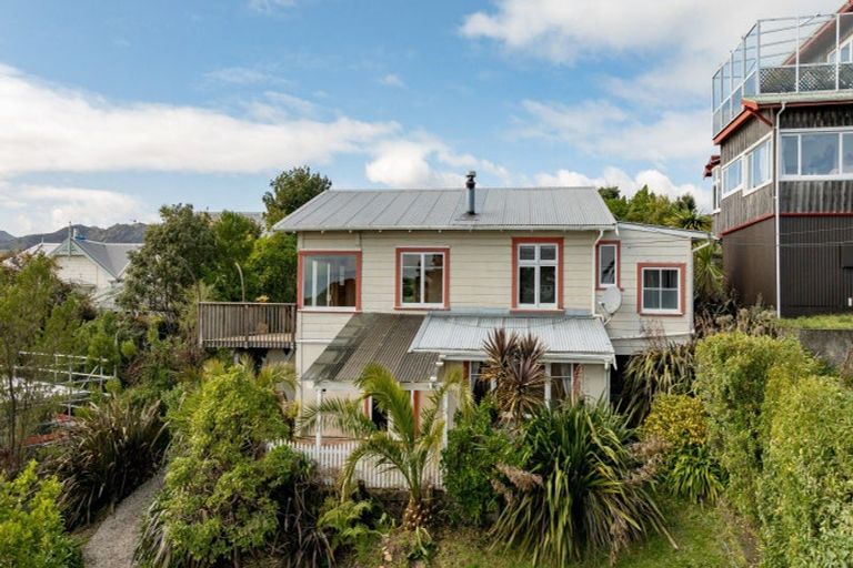 Photo of property in 22 Mount Pleasant Avenue, Beachville, Nelson, 7010