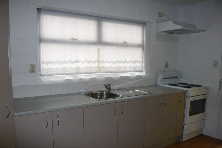 Photo of property in 15u4 Coates Street, Hamilton East, Hamilton, 3216