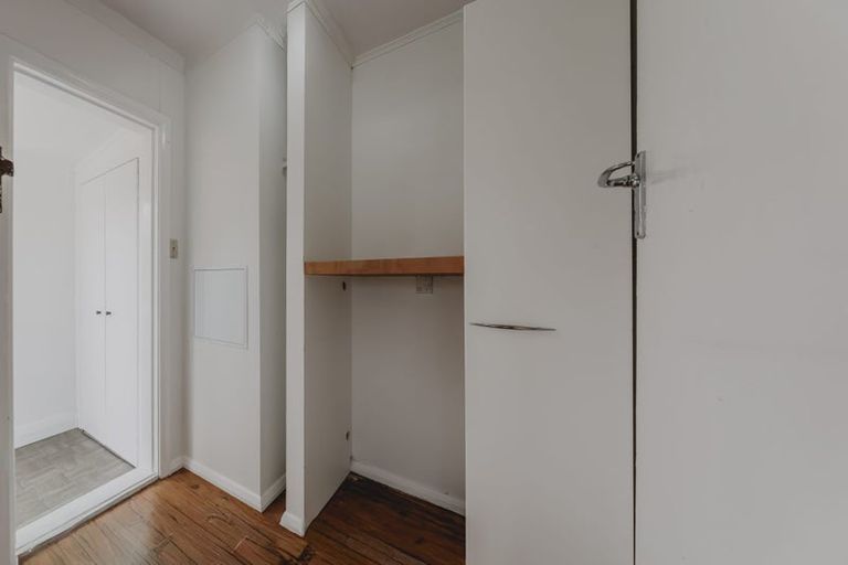 Photo of property in 74 Forest Hill Road, Henderson, Auckland, 0612