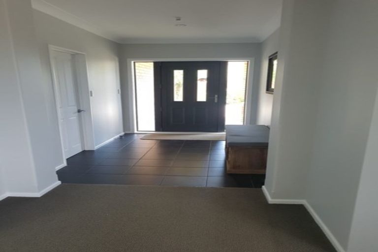 Photo of property in 13 Picasso Place, Rolleston, 7614