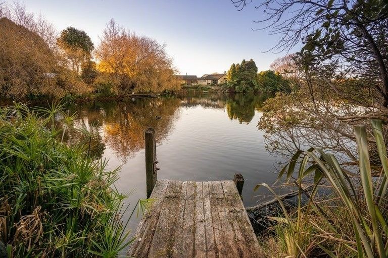 Photo of property in 19 Langdale Avenue, Paraparaumu, 5032