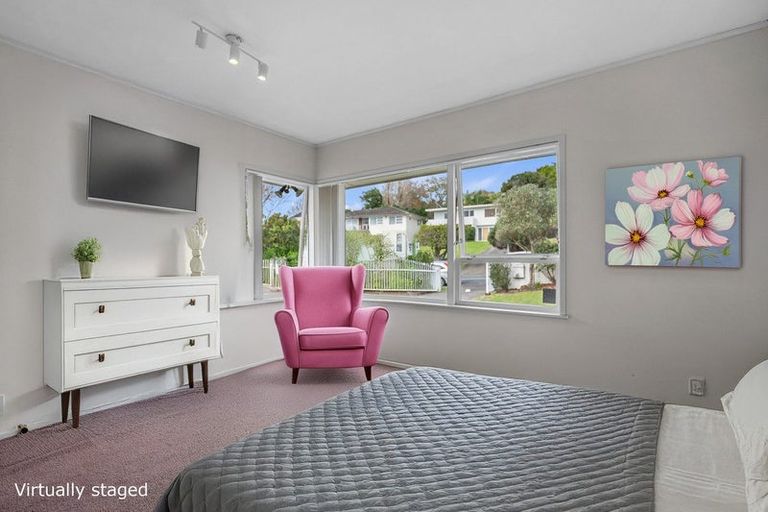 Photo of property in 32 Galaxy Drive, Mairangi Bay, Auckland, 0630