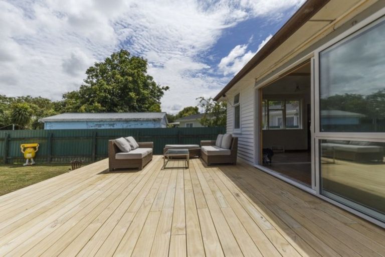 Photo of property in 22 Edinburgh Street, Feilding, 4702