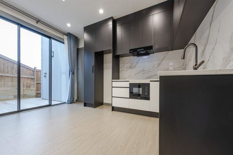 Photo of property in 14 Greenstead Close, Flat Bush, 2019