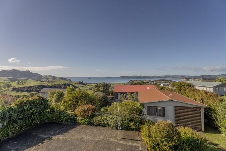 Photo of property in 9 Landel Place, Whitianga, 3510