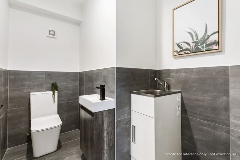 Photo of property in 24a Waka Ama Road, Karaka, 2113