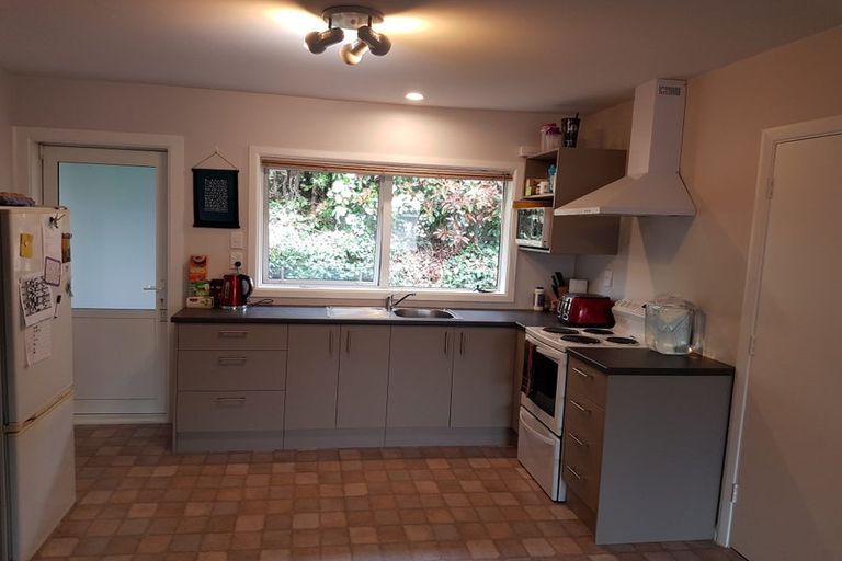 Photo of property in 1/10 Ryeland Avenue, Ilam, Christchurch, 8041