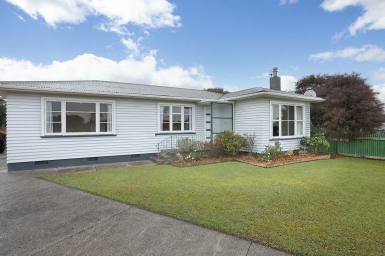 Photo of property in 23 Montgomery Street, Feilding, 4702