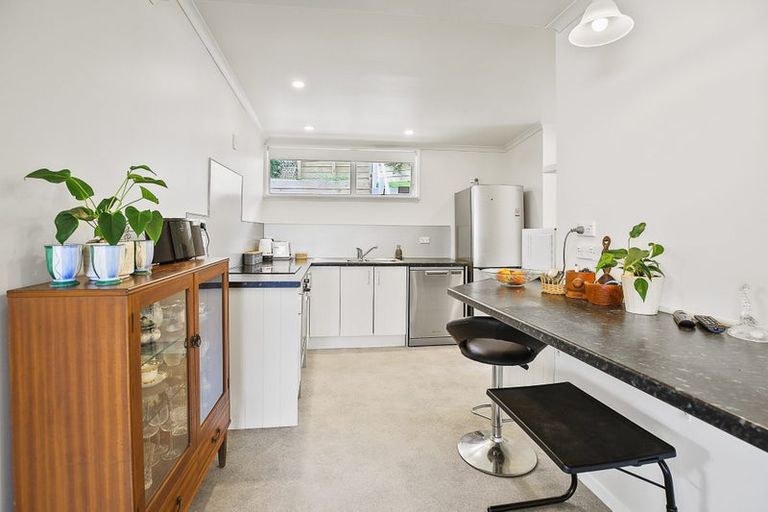 Photo of property in 112 Karaka Road, Thames, 3500