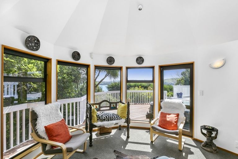 Photo of property in 5 The Crowsnest, Whitby, Porirua, 5024