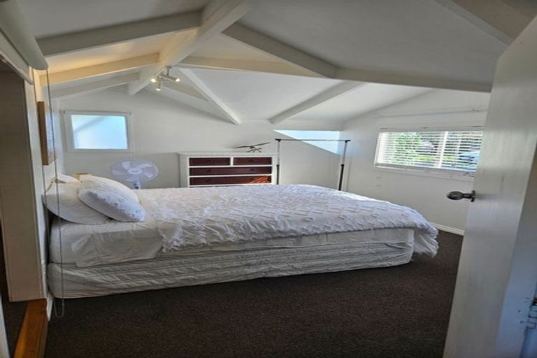 Photo of property in 36 Rame Road, Greenhithe, Auckland, 0632