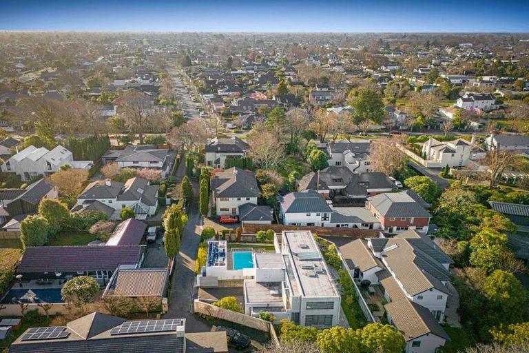 Photo of property in 97a Fendalton Road, Fendalton, Christchurch, 8014