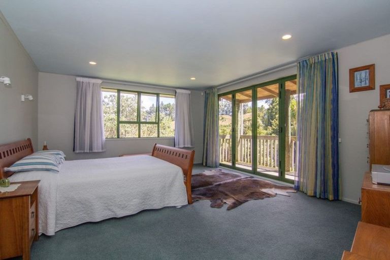 Photo of property in 156 Shanks Road, Helensville, 0875