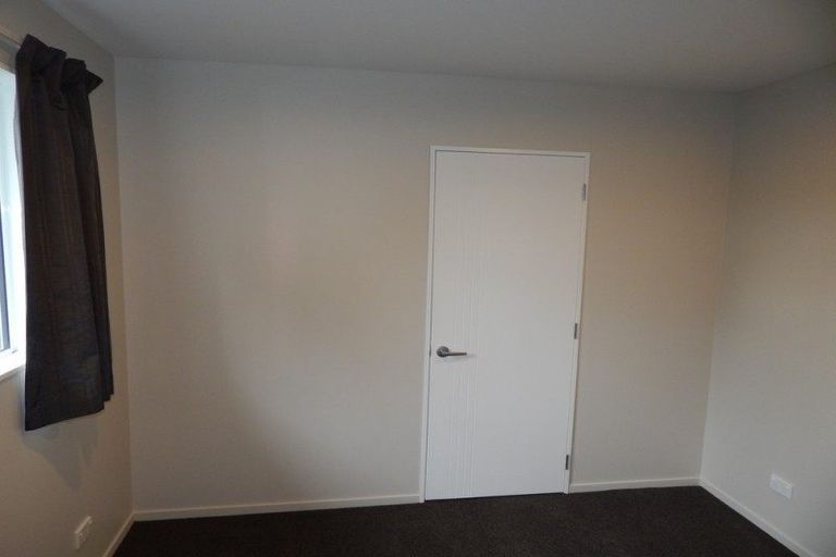 Photo of property in 24 Peel Street, Westport, 7825