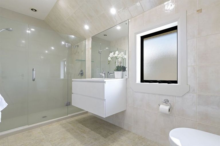 Photo of property in 51 Kulim Avenue, Otumoetai, Tauranga, 3110