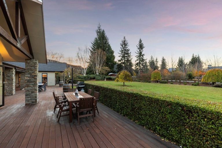 Photo of property in 6 Sandys Lane, Albert Town, Wanaka, 9382