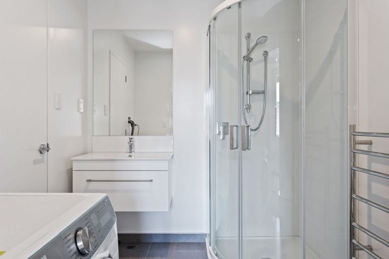 Photo of property in 8/255 Kilmore Street, Christchurch Central, Christchurch, 8011