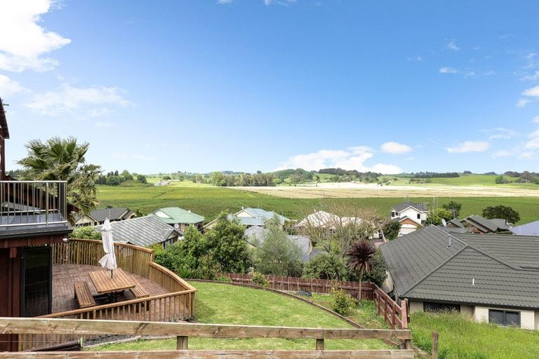 Photo of property in 22 Friesian Place, Grandview Heights, Hamilton, 3200