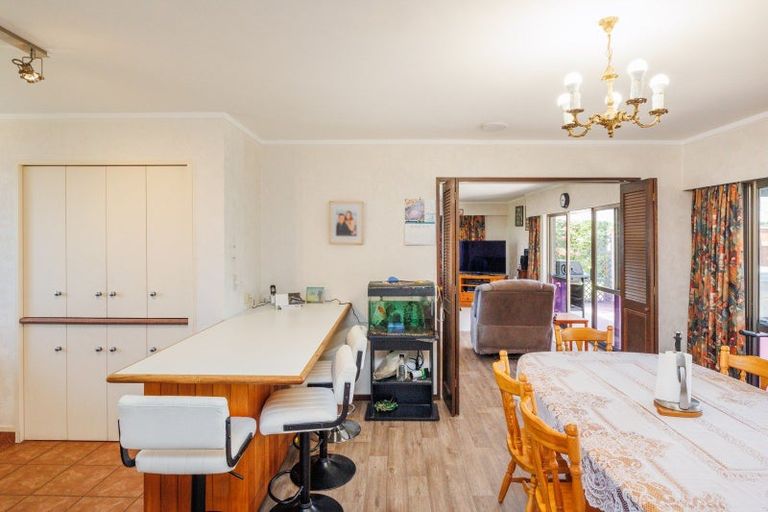 Photo of property in 6 Ashdown Crescent, Feilding, 4702