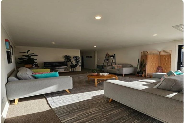 Photo of property in 12 Rangawhenua Street, Ngaruawahia, Hamilton, 3288