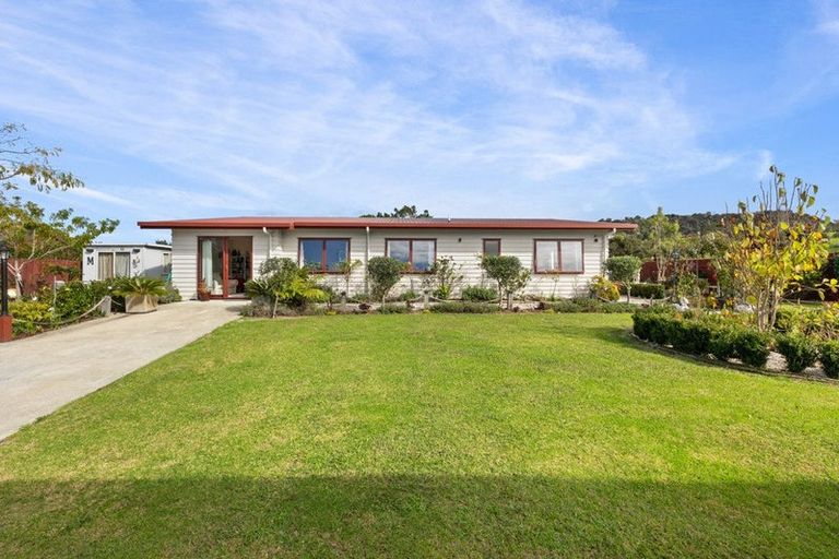 Photo of property in 13 Sunlea Lane, Mangawhai, 0505