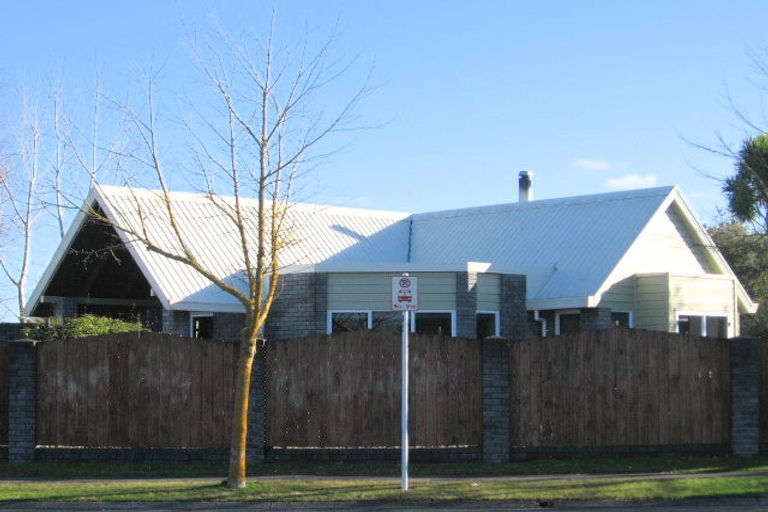 Photo of property in 75 Totara Drive, Pukete, Hamilton, 3200