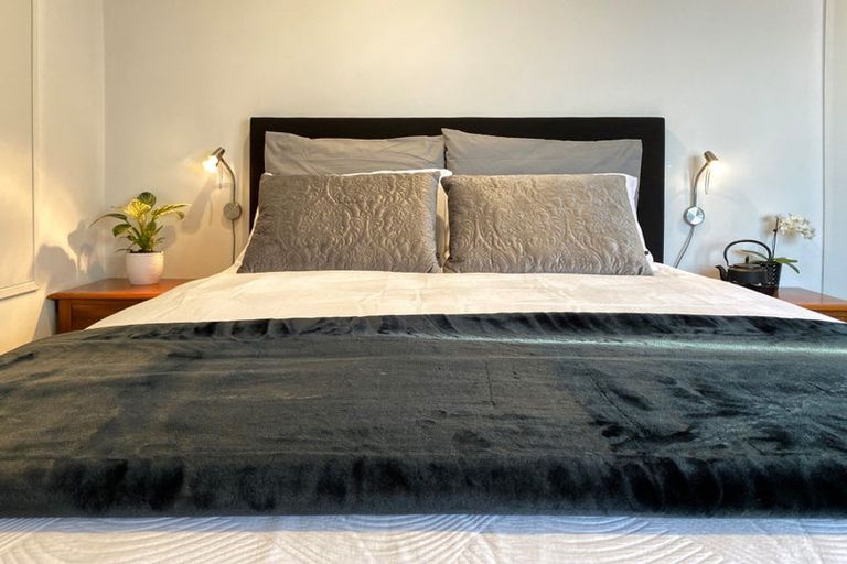 Photo of property in 39 Carlton Street, Melrose, Wellington, 6023