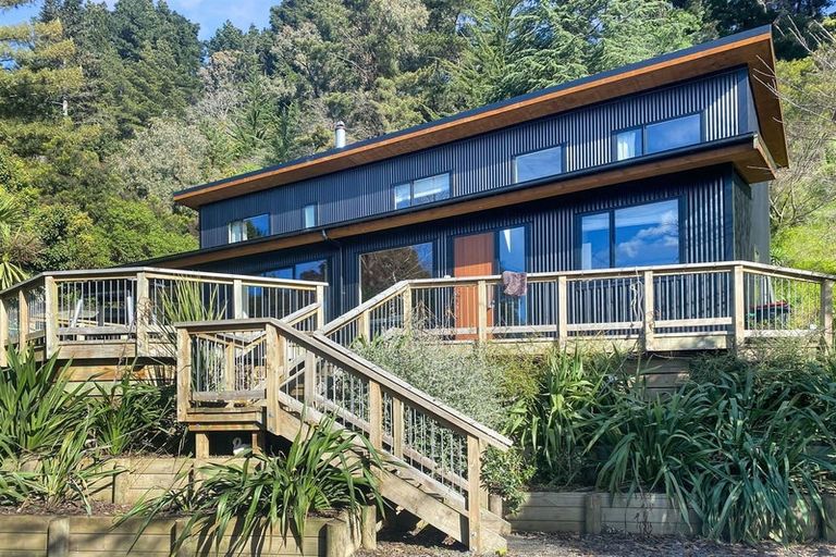Photo of property in 319a Port Hills Road, Hillsborough, Christchurch, 8022
