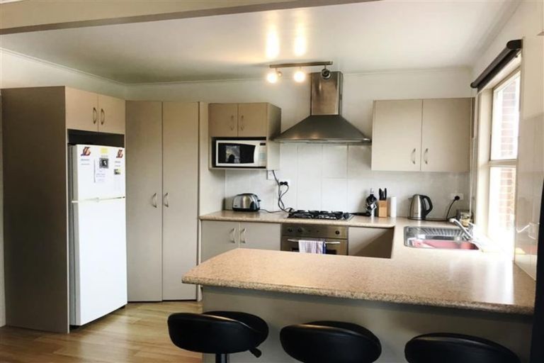 Photo of property in 2/2 Hallberry Road, Mangere East, Auckland, 2024