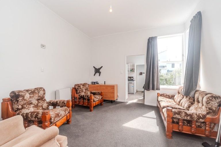 Photo of property in 24 Luxford Street, Berhampore, Wellington, 6023